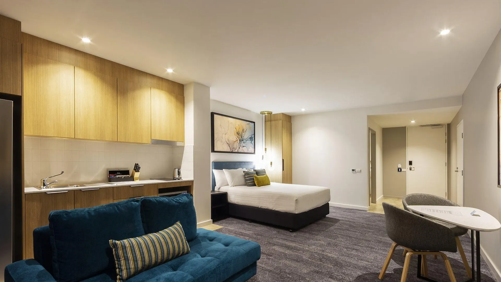 Mercure Canberra Belconnen Australia