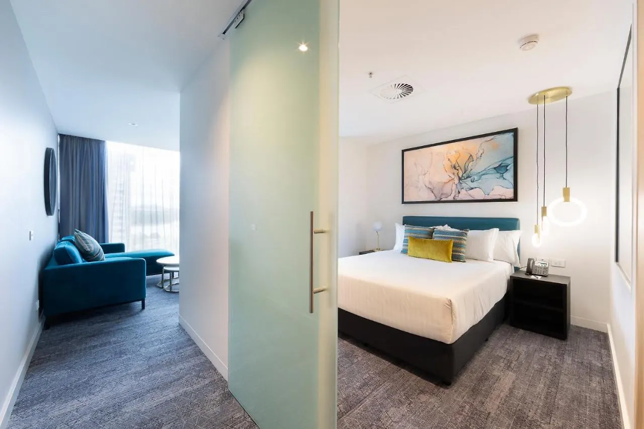 Mercure Canberra Belconnen 4*,  Australia