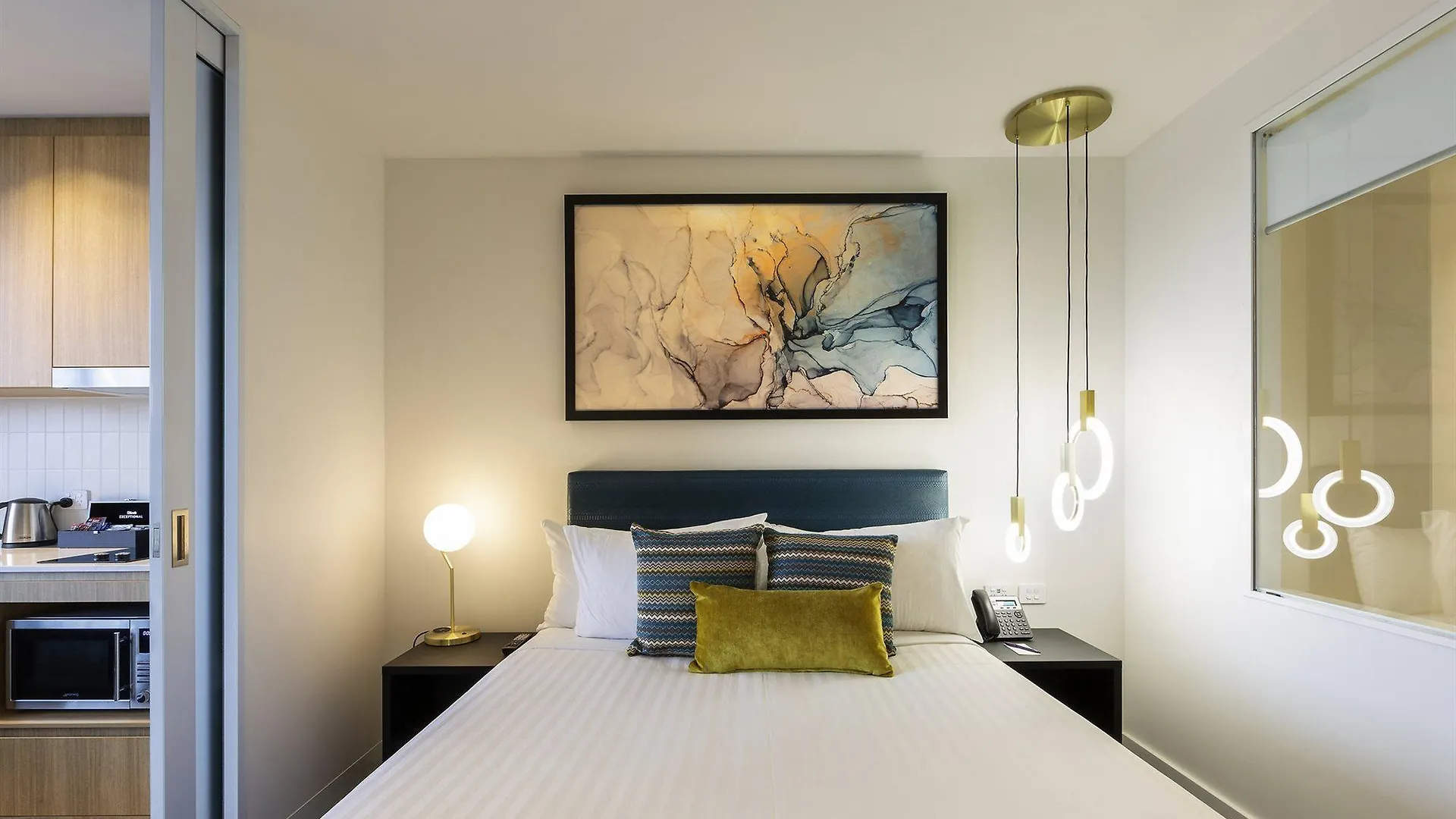 Hotel Mercure Canberra Belconnen