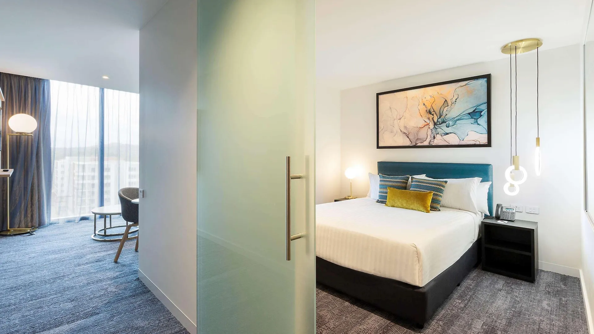 Mercure Canberra Belconnen Hotel